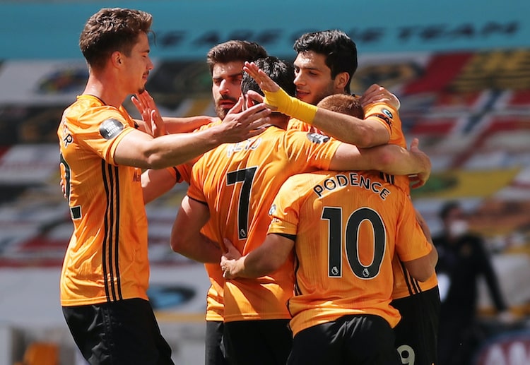 Skor telak 3-0 diraih di Liga Inggris oleh Wolves atas Everton