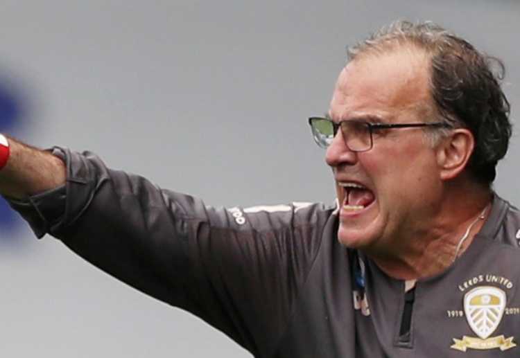 Leeds United menantang juara Liga Inggris Liverpool