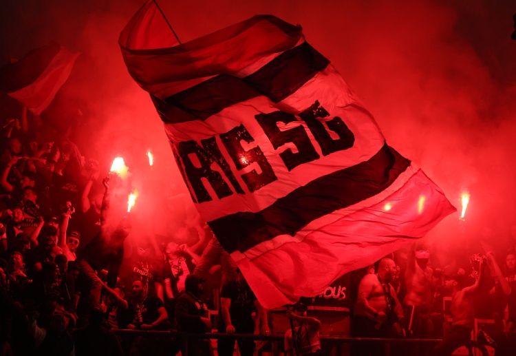 မည်သို့ပင် ဆိုစေကာမူ ချန်ပီယံလိဂ် ဗိုလ်လုပွဲ ကတော့ လာမယ့် မေလ ၃၁ ရက်နေ့ ဘေယန်မြူးနစ်ရဲ့ အိမ်ကွင်း အလိုင်းယန့် အရီနာမှာ ကျင်းပသွားတော့မှာ ဖြစ်ပါတယ်။