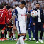 ယူရိုပါလိဂ် ဗိုလ်ပွဲမှာ ရှုံးနိမ့်အပြီး သတင်းစာ ရှင်းလင်းပွဲမှာ အမော်ရင်က “အခုအချိန်မှာတော့ ကျွန်တော် ကိုယ့်ကိုယ်ကို ကာကွယ် ပြောဆိုနေမှာ မဟုတ်ပါဘူး။