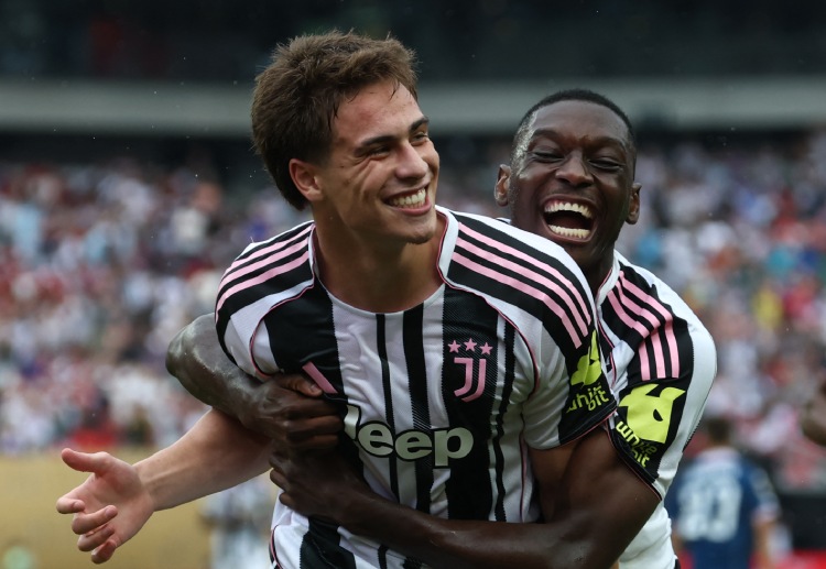 ယီလ်ဒစ်ဇ် ကိုတော့ ချဲလ်ဆီး အပြင် ပရီးမီးယားလိဂ် ထိပ်တန်း ကလပ် တော်တော်များများ ကလည်း စိတ်ဝင်စားနေကြပါတယ်။