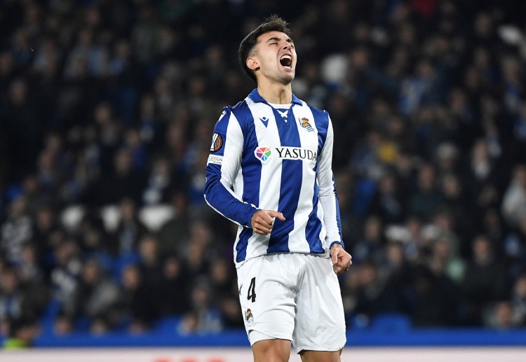 ဇူဘီမန်ဒီဟာ ပြီးခဲ့တဲ့ ရာသီက ဆိုရင် ပရီးမီးယားလိဂ် ထိပ်သီး လစ်ဗာပူးလ်ဆီ ပြောင်းရွှေ့ဖို့ အနီးစပ်ဆုံး အခြေအနေထိကို ရောက်ရှိခဲ့‌တာ ဖြစ်ပါတယ်။