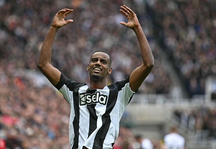 အလက်ဇန္တား အိဆက်ခ်ဟာ ပြီးခဲ့တဲ့ ဘောလုံး ရာသီက နယူးကာဆယ် အတွက် ပရီးမီးယားလိဂ် အပါအဝင် ပြိုင်ပွဲစုံ ၄၂ ပွဲ ကစားပြီး ၂၇ ဂိုး အထိ သွင်းယူခဲ့သလို ဂိုးဖန်တီးမှု ၆ ကြိမ် ပြုလုပ်ပေးနိုင်ခဲ့ပါတယ်။