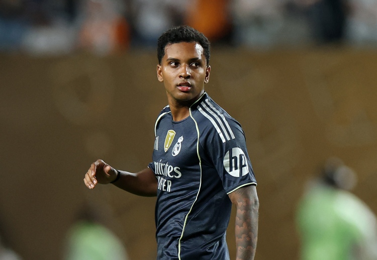 ဘာစီလိုနာ ကတော့ လာလီဂါ ပြိုင်ဘက် ရီးရဲလ်မက်ဒရစ် တောင်ပံကစားသမား ရိုဒရီဂိုကို အံ့အားသင့်ဖွယ် ခေါ်ယူဖို့ စိတ်ဝင်စားနေကြောင်း UOL က ဖော်ပြပါတယ်။