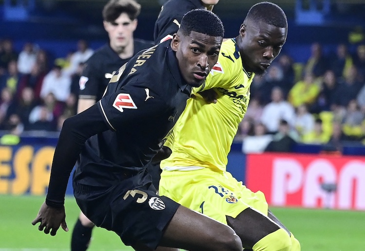 ဒါ့အပြင် ပရီးမီးယားလိဂ် ကလပ်ဟာ ဘယ်တောင်ပံ တိုက်စစ် အတွက် ရိုဒရီဂို၊ အန်တိုနီ ဂေါ်ဒွန်နဲ့ ရာဖေးလ် လီယောင် တို့ကို စိတ်ဝင်စားနေဆဲ ဖြစ်ကြောင်း သိရပါတယ်။