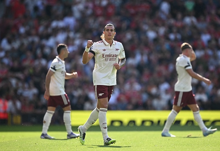 Arsenal giành 3 điểm ở trận ra quân Premier League 2025/26