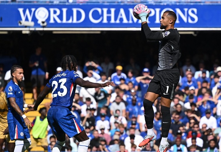 Chelsea andalkan Robert Sanchez di pertandingan Premier League