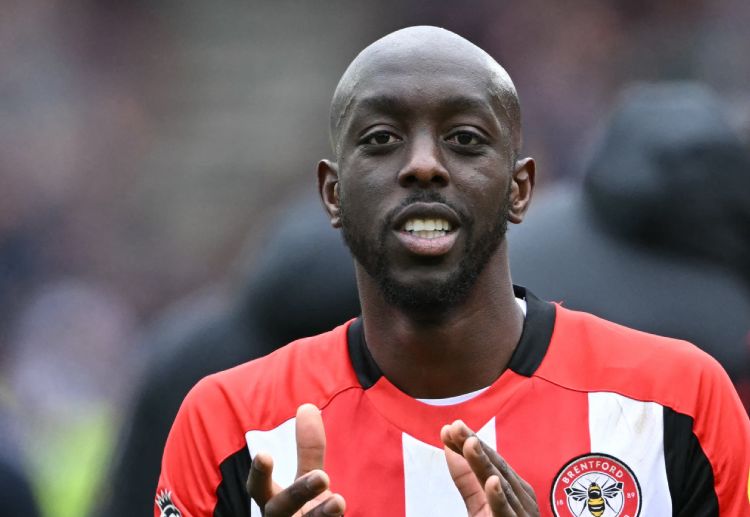 ပရီးမီးယားလိဂ် ကလပ် နယူးကာဆယ် ယူနိုက်တက် ပစ်မှတ် ယိုအာနေး ဝစ်ဆာ ကတော့ ဘရန့်ဖို့ဒ်နဲ့ လေ့ကျင့်ရေး အစီအစဉ်မှာ ပြန်လည် ပူးပေါင်းနေပြီ ဖြစ်ပါတယ်။