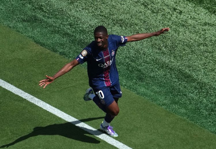 ဒါပေမယ့်လည်း အခုတော့ ကျန်ဆန်ကာတင် ကစားသမားတွေနဲ့ အတူ ဘယ်လွန်ဒေါဆု အတွက် ဒမ်ဘီလီ တစ်ယောက် ရင်ခုန်ရဖို့ ရှိနေဆဲ ဖြစ်ပါတယ်။