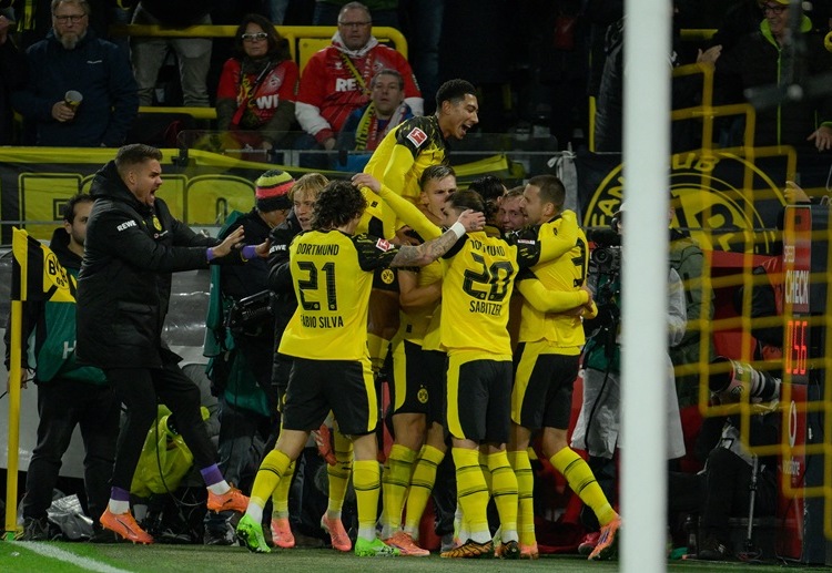 Taruhan Bundesliga: Dortmund vs Stuttgart