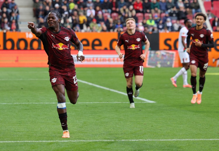 ဒီကစားသမားကို လက်ရှိမှာ ပရီးမီးယားလိဂ် ထိပ်သီး ချဲလ်ဆီးနဲ့ လစ်ဗာပူးလ် တို့က အပြိုင်အဆိုင် ခေါ်ယူချင်နေပါတယ်။