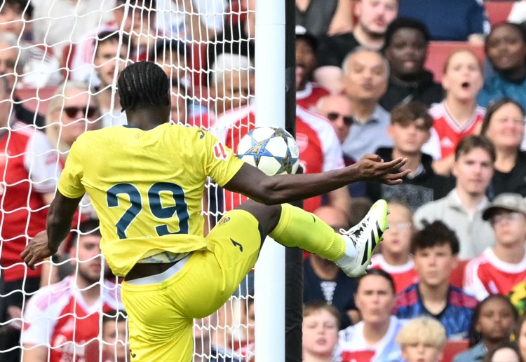 ဒါကြောင့် လာလီဂါ ထိပ်သီး တို့ဟာ ၂၀၂၆ ခုနှစ်မှာ တိုက်စစ်မှူးသစ် တစ်ဦးကို ခေါ်ယူချင်နေပြီး အတ်တာ အီယွန်းကို ပစ်မှတ်ထားနေတာ ဖြစ်ပါတယ်။