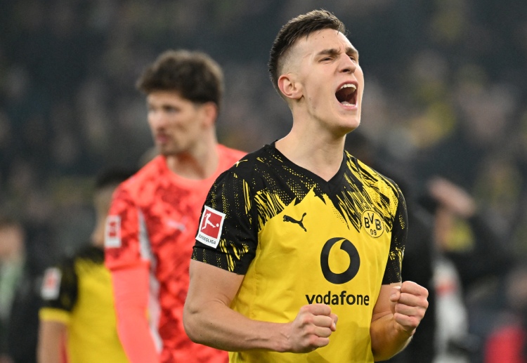 ဘာစီလိုနာရဲ့ အဓိက ပစ်မှတ် ကတော့ ဘွန်ဒက်စ်လီဂါ ကလပ် ဒေါ့မန်က နီကို ရှလော့တ်တာဘက်ခ် ဖြစ်ပြီး ခရစ္စတယ်ပဲလေ့စ် က မာ့ခ် ဂူဟီ ကိုလည်း ခေါ်ယူဖို့ စိတ်ဝင်စားနေပါတယ်။