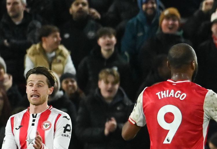 ဘရန့်ဖို့ဒ်ဟာ ချဲလ်ဆီးကို မရှုံးနိမ့်ခင်အထိ ပရီးမီးယားလိဂ်မှာ ၆ ပွဲဆက် ရှုံးပွဲ မရှိခဲ့ပဲ အမှတ်ပေးဇယား ထိပ်ပိုင်း အထိ တက်လှမ်းထားနိုင်ခဲ့တာ ဖြစ်ပါတယ်။