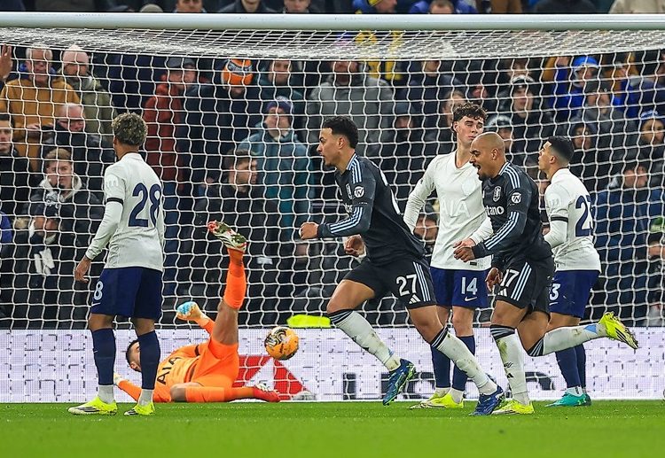 စပါးဟာ ၂၀၂၆ ခုနှစ်ကို ရောက်ရှိချိန်ကစပြီး ပရီးမီးယားလိဂ်မှာ နိုင်ပွဲ ပျောက်ဆုံးနေဆဲ ဖြစ်သလို သောမက်စ် ဖရန့်ခ် ကလည်း နည်းပြထိုင်ခုံ လှုပ်နေသူ ဖြစ်ပါတယ်။