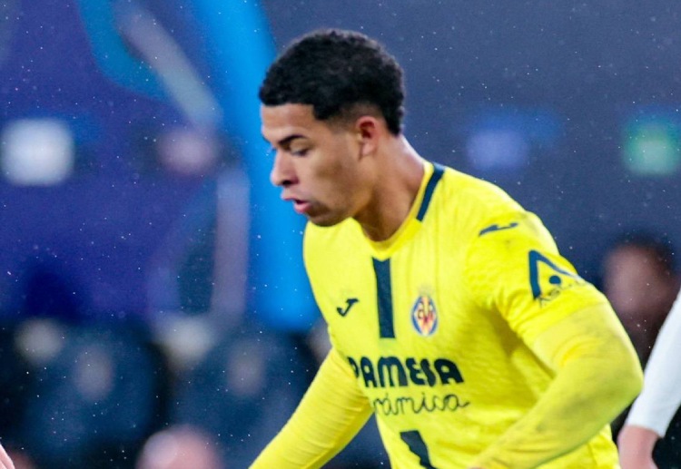 ဗီလာရီးရဲလ် ကတော့ နောက်ဆုံး ကစားခဲ့တဲ့ လာလီဂါ ပွဲစဉ်မှာ ဘက်တစ်ကို ရှုံးနိမ့်ခဲ့ပြီးနောက် ချန်ပီယံလိဂ် မှာလည်း အေဂျက်စ်ကို ဆက်ရှုံးထားပါတယ်။