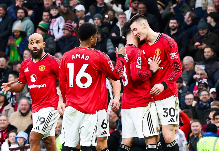 အကယ်၍ ပရီးမီးယားလိဂ် ကနေ အဆင့် (၅) အထိ ချန်ပီယံလိဂ် ဝင်ခွင့် ရခဲ့မယ် ဆိုရင်တော့ ယူနိုက်တက်ရဲ့ အခွင့်အလမ်းဟာ ၈၁.၄ ရာခိုင်နှုန်း အထိ မြင့်တက်သွားမှာ ဖြစ်ပါတယ်။