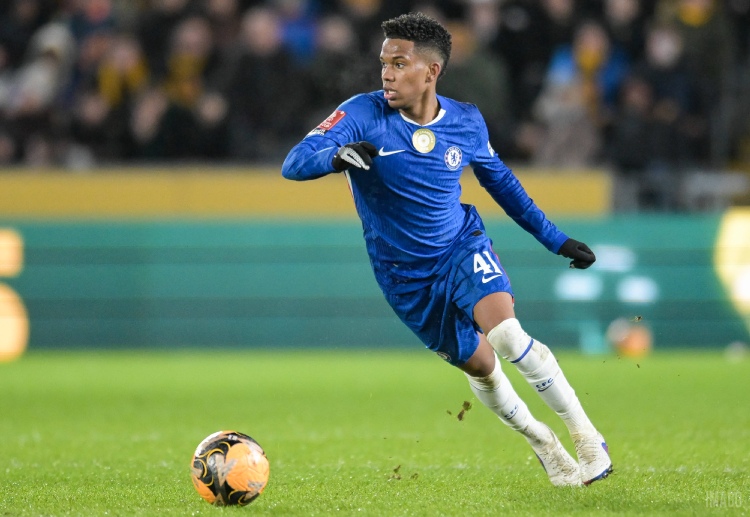 လက်ရှိမှာ ဒဏ်ရာကြောင့် အနားယူနေရပေမယ့် ကမ္ဘာ့ဖလား မှာတော့ သူဟာ စပိန် လက်ရွေးစင် အသင်းရဲ့ အဓိက နှလုံးသည်းပွတ် ဖြစ်လာပါလိမ့်မယ်။