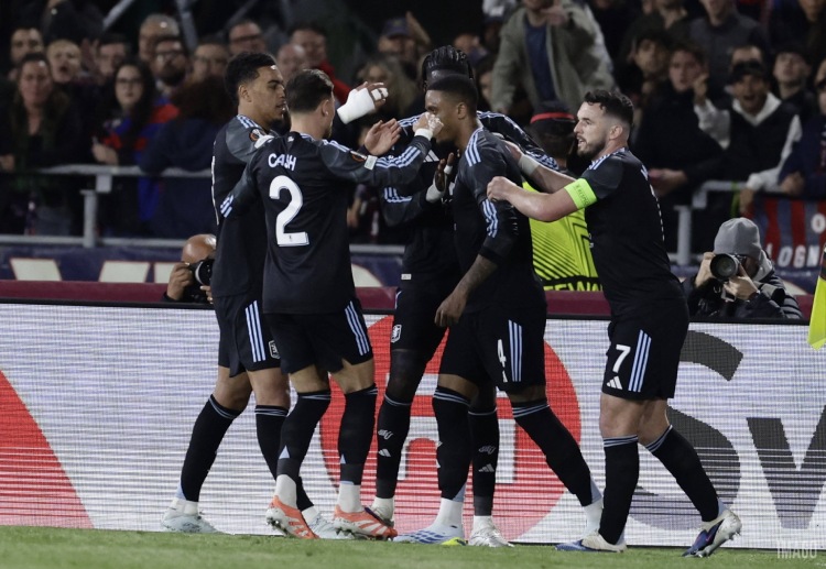 Aston Villa đánh bại Bologna ở lượt đi tứ kết Europa League 2025/26