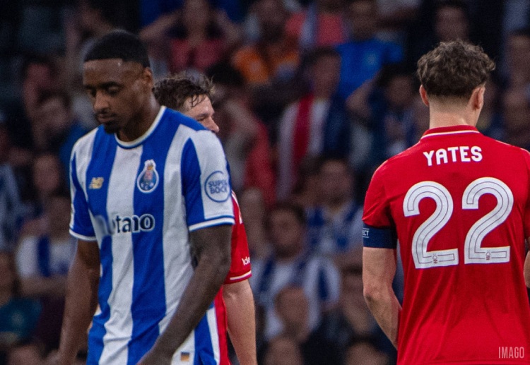 ပေါ်တိုရဲ့ ထူးဆန်းတဲ့ ကိုယ့်ဂိုးကိုယ်သွင်းမှုကြောင့် တစ်ဂိုးစီ သရေရလဒ်နဲ့ ကျေနပ်ခဲ့ရတာ စီးတီးဂရောင်း ယူရိုပါလိဂ် ကွာတားဖိုင်နယ် ဒုတိယအကျော့က အဆုံးအဖြတ် ဖြစ်လာတော့မှာပါ။