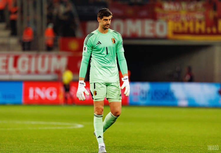 ကော့တွာစ်ဟာ ၂၀၁၈ ကမ္ဘာ့ဖလား ပြိုင်ပွဲမှာ ဘယ်လ်ဂျီယံ အသင်းကို ဆီမီးဖိုင်နယ်ဆီ ပို့ဆောင်ပေးရင်း ရွှေလက်အိတ်ဆုကို ရရှိခဲ့ဖူးသူ ဖြစ်ပါတယ်။