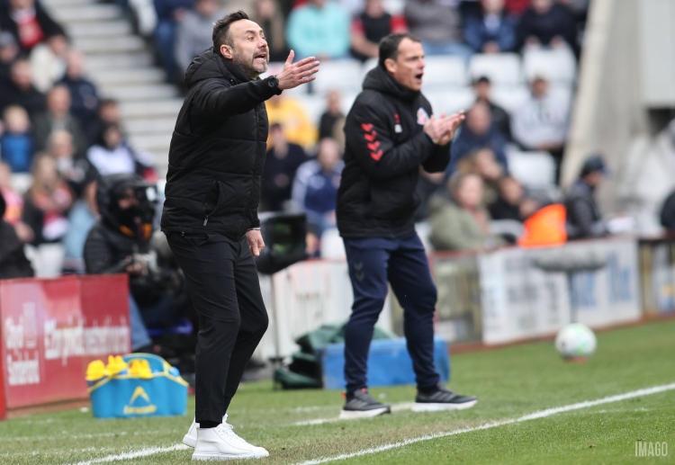 토트넘 홋스퍼는 로베르토 데 제르비 신임 감독의 부임 이후 첫 프리미어리그 경기에서 선덜랜드에 패했다.